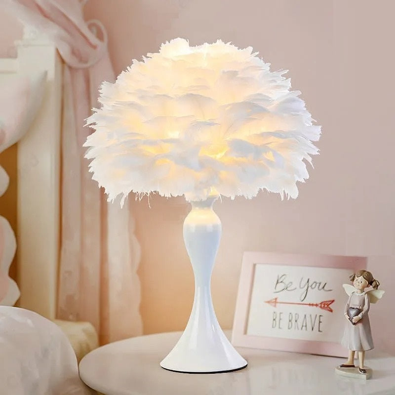 Feather Glow Luxe Lamp