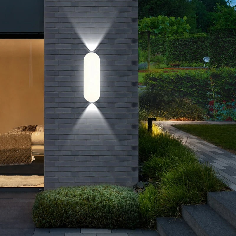 Eclipse Curve LED Wall Light