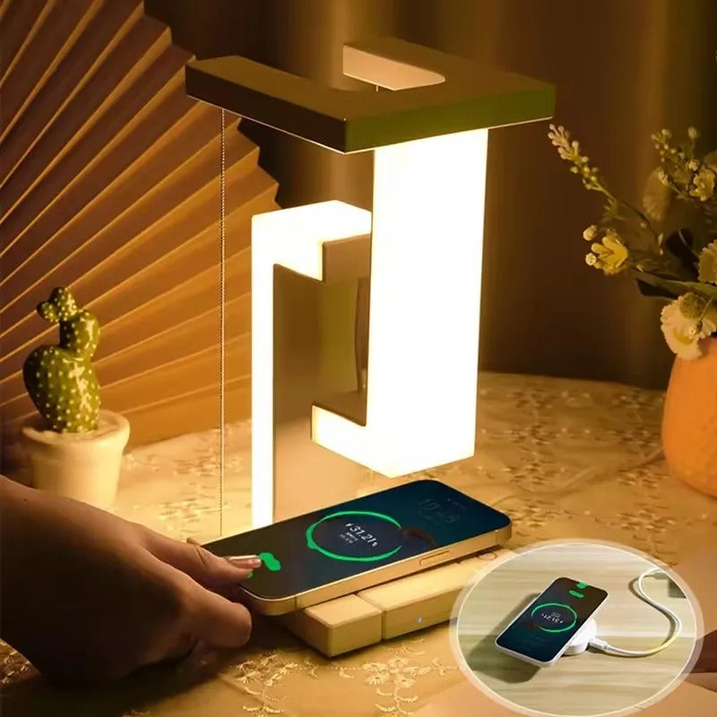 Arcform Zora – Dimmable Charging Light