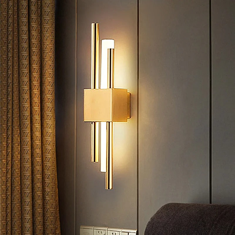 Nordic Luxe Vertical Wall Sconce