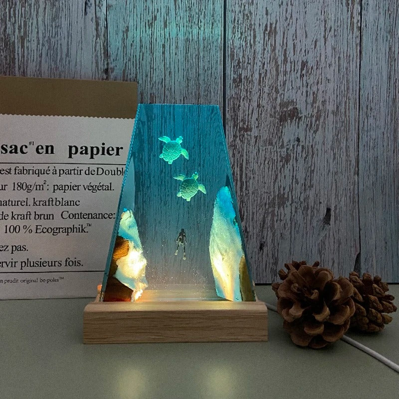 Sea Turtle Horizon Resin Lamp