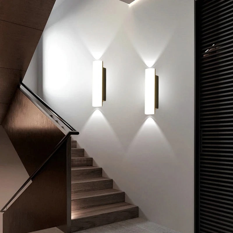 Eclipse Curve LED Wall Light