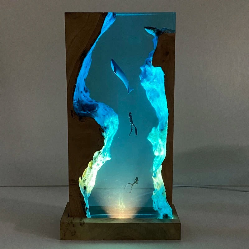 BlueFall – 25cm Resin Ocean Light