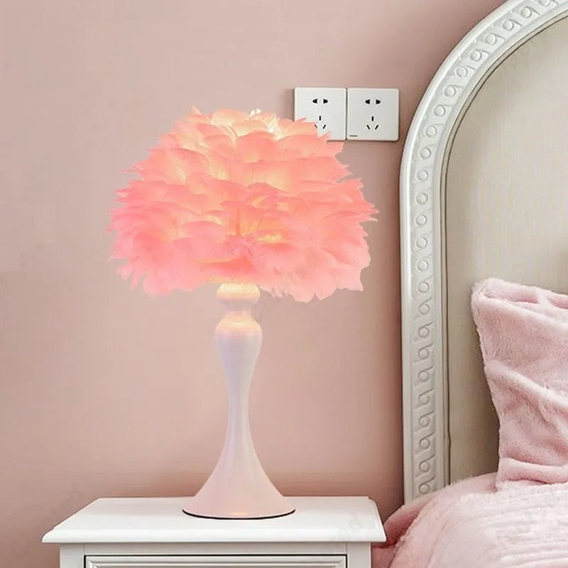 Feather Glow Luxe Lamp