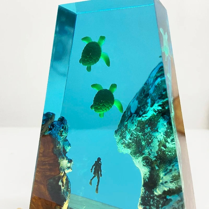 Sea Turtle Horizon Resin Lamp