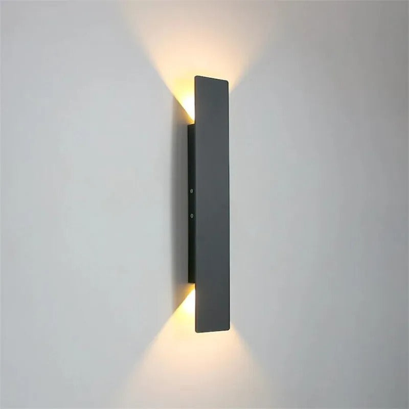 LineaLux Outdoor Wall Lamp