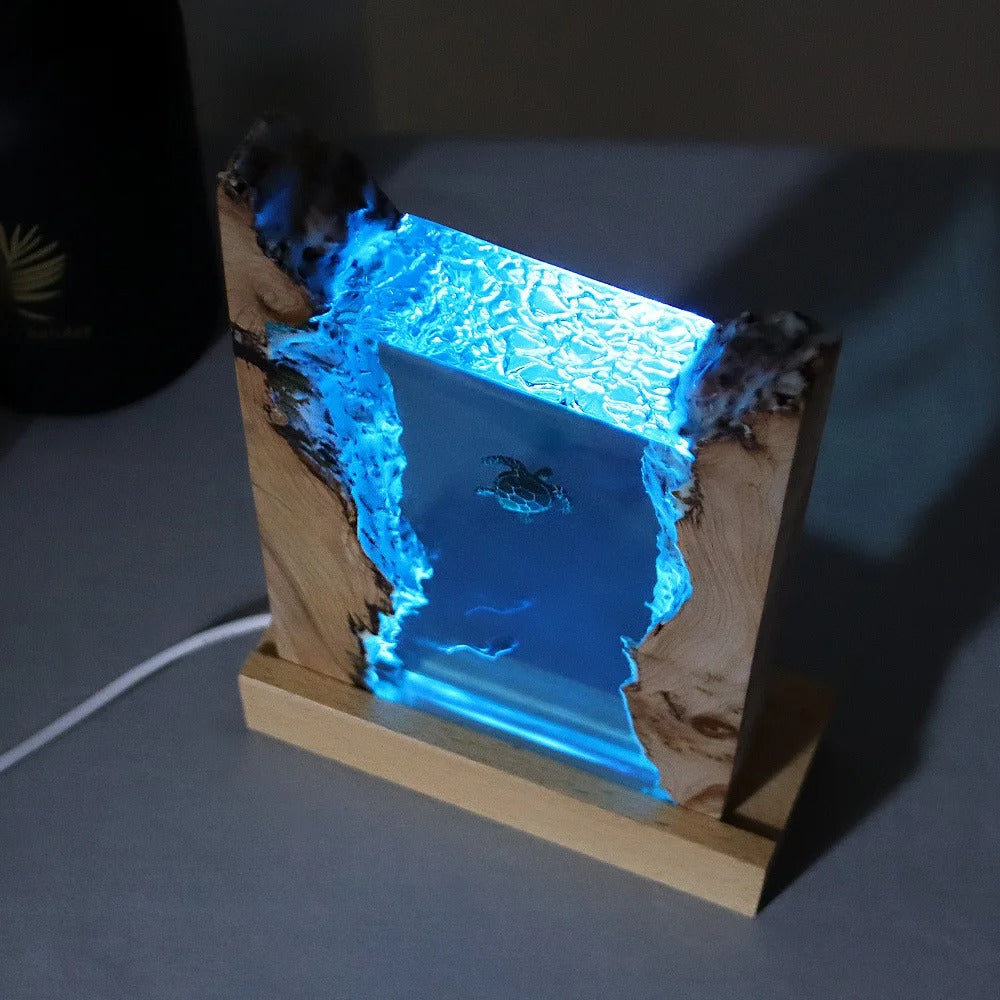 Ocean Embark Resin Lamp