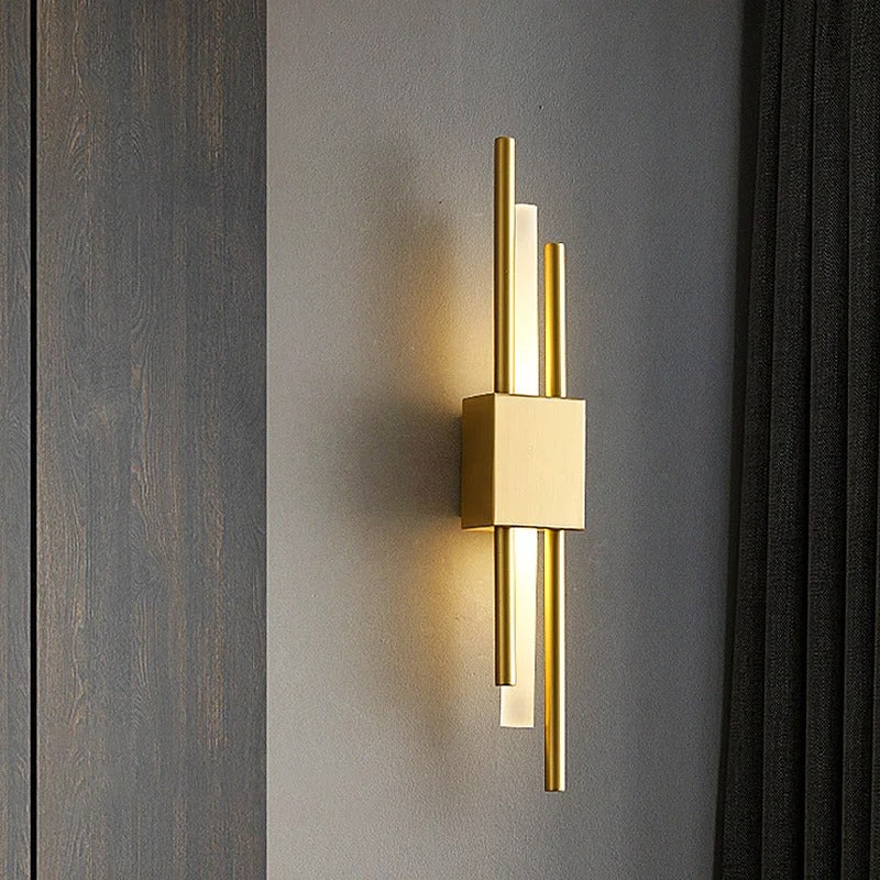 Nordic Luxe Vertical Wall Sconce