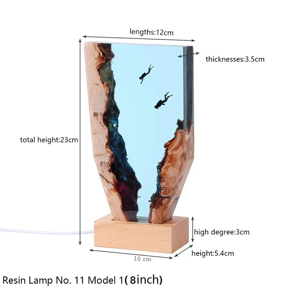 Ocean Depths Resin Divers Lamp