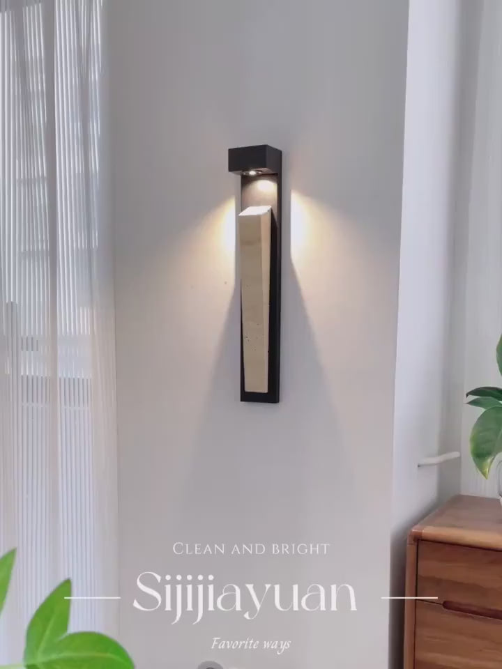 Lumina Strata Outdoor Wall Light